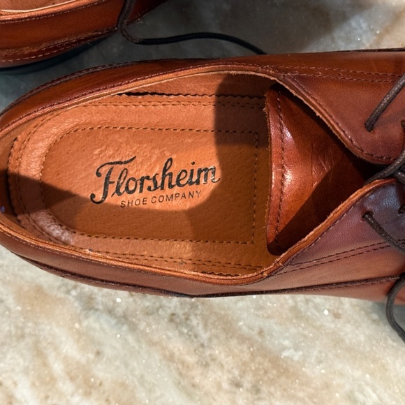 Men’s FLORSHEIM’S Sorreto Cap Toe Oxfords- brown leather. Size 10.5 - Picture 9 of 9